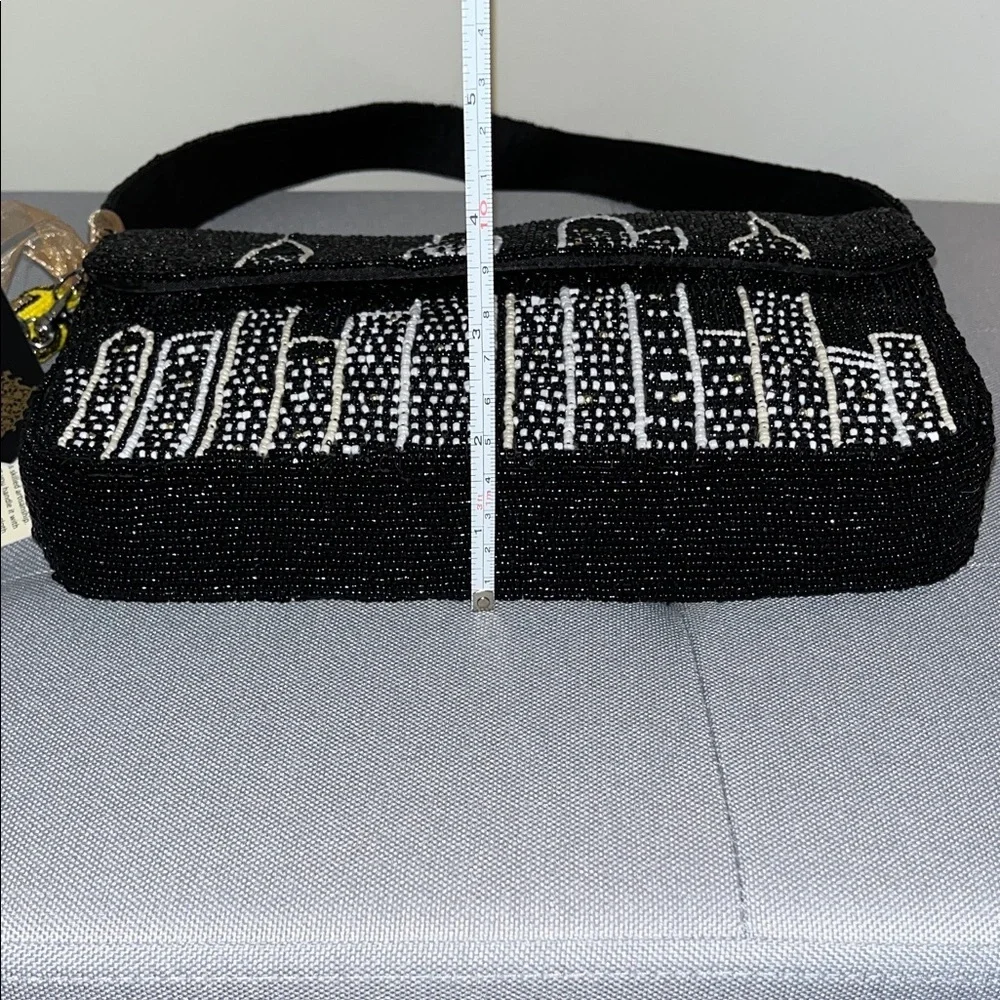 NWT Viral Beaded Bag New York Skyline